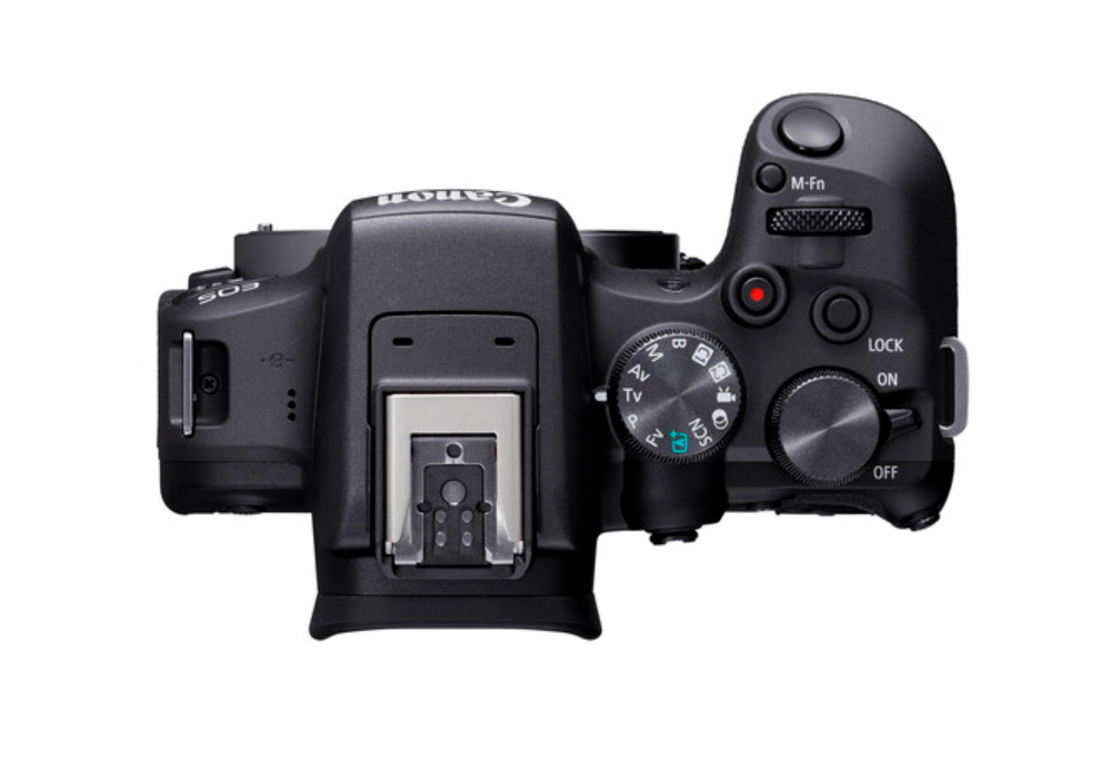 Canon EOS R10 Mirrorless Camera with 18-150mm Lens