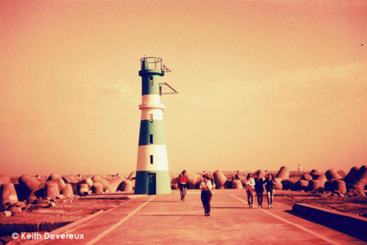 HARMAN technology Red 125 Redscale Color Negative Film (35mm Roll Film, 36 Exposures)
