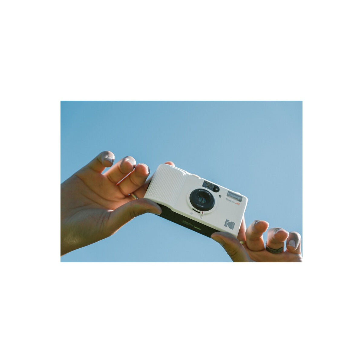 Kodak Snapic A1 35mm Film Camera (Ivory White)