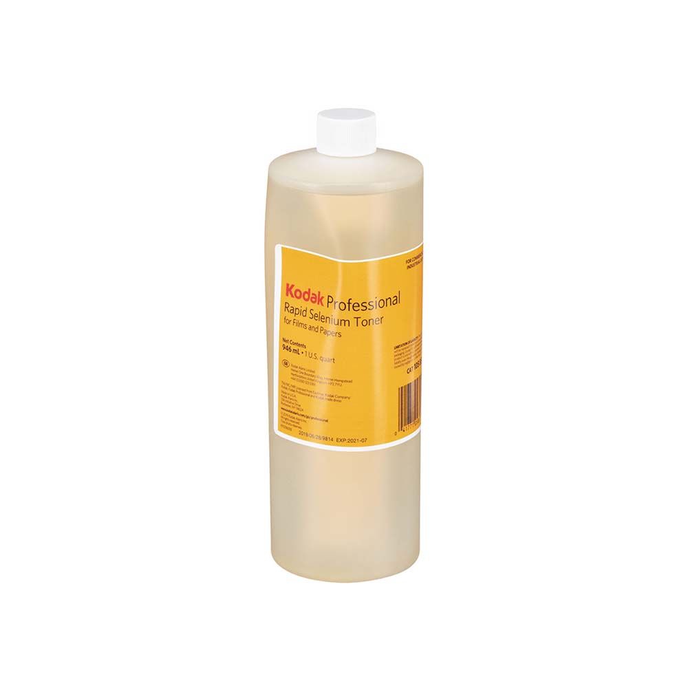 32 oz bottle of Kodak Professional Rapid Selenium Toner with a yellow label and white cap on a white background.