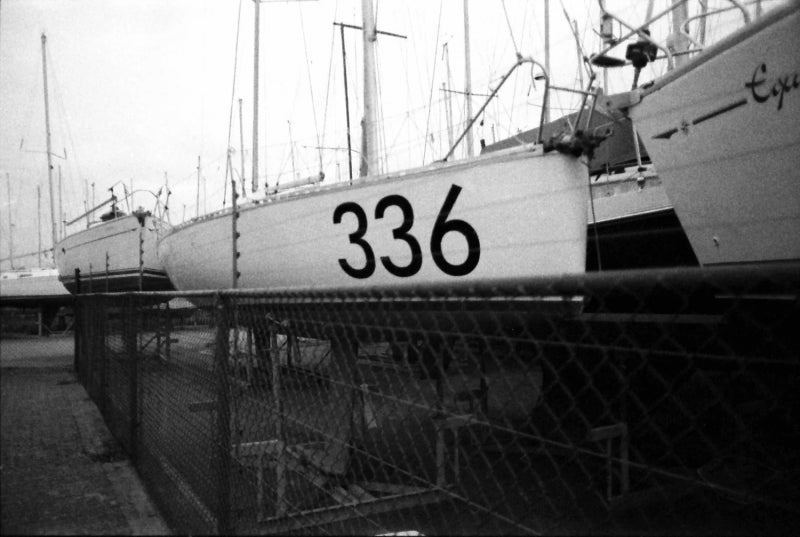 KONO! CINIS 400 ISO 35mm x 36 exp. Black and White Film