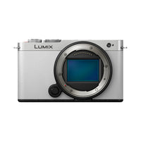 Panasonic LUMIX S9 Mirrorless Camera with 18-40mm f/4.5-6.3 Lens (White/Silver)