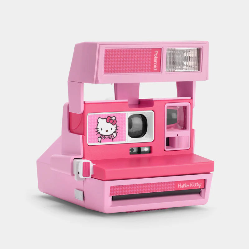 Hello Kittyポラロイドカメラ(Polaroid 600 Retrospekt Hello Kitty Polaroid 600 Instant Film Camera