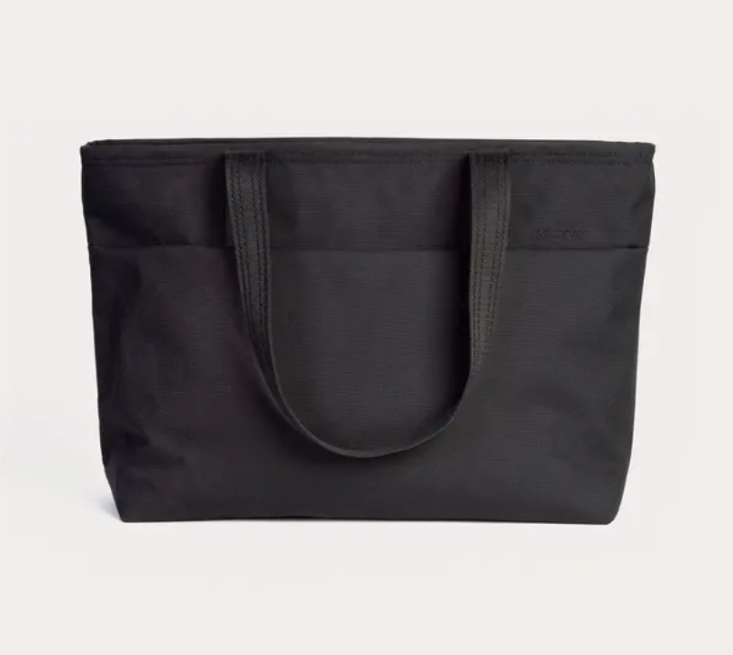 Moment Tech Tote 19L - Black