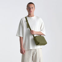 Urth Dolomite Cross-Body Camera Sling Bag 5L