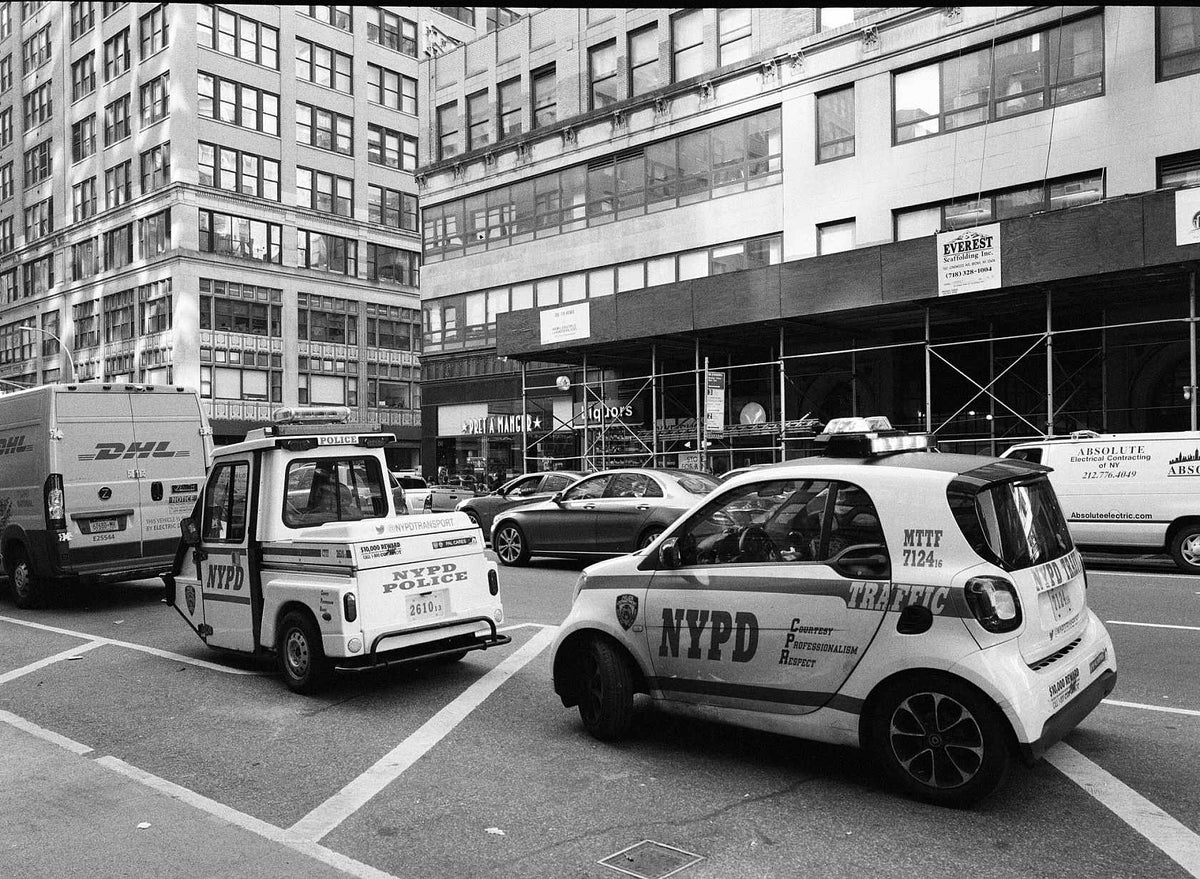 Kodak Ektapan 3200 BW Film (35mm Roll Film, 36 Exposures)