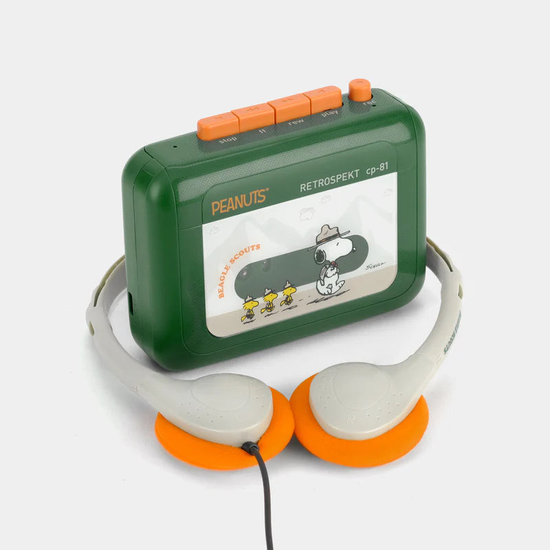 Retrospekt Portable Cassette Player - Peanuts Scouts