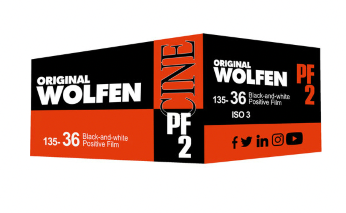 Wolfen PF2 Black and White Film (35mm Roll Film, 36 Exposures)